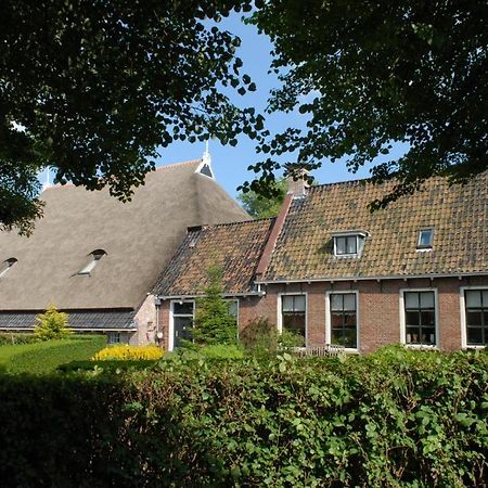 Unia Zathe Bed and Breakfast Ee Exterior foto