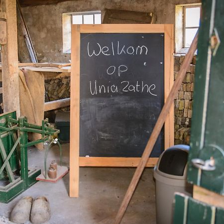 Unia Zathe Bed and Breakfast Ee Exterior foto