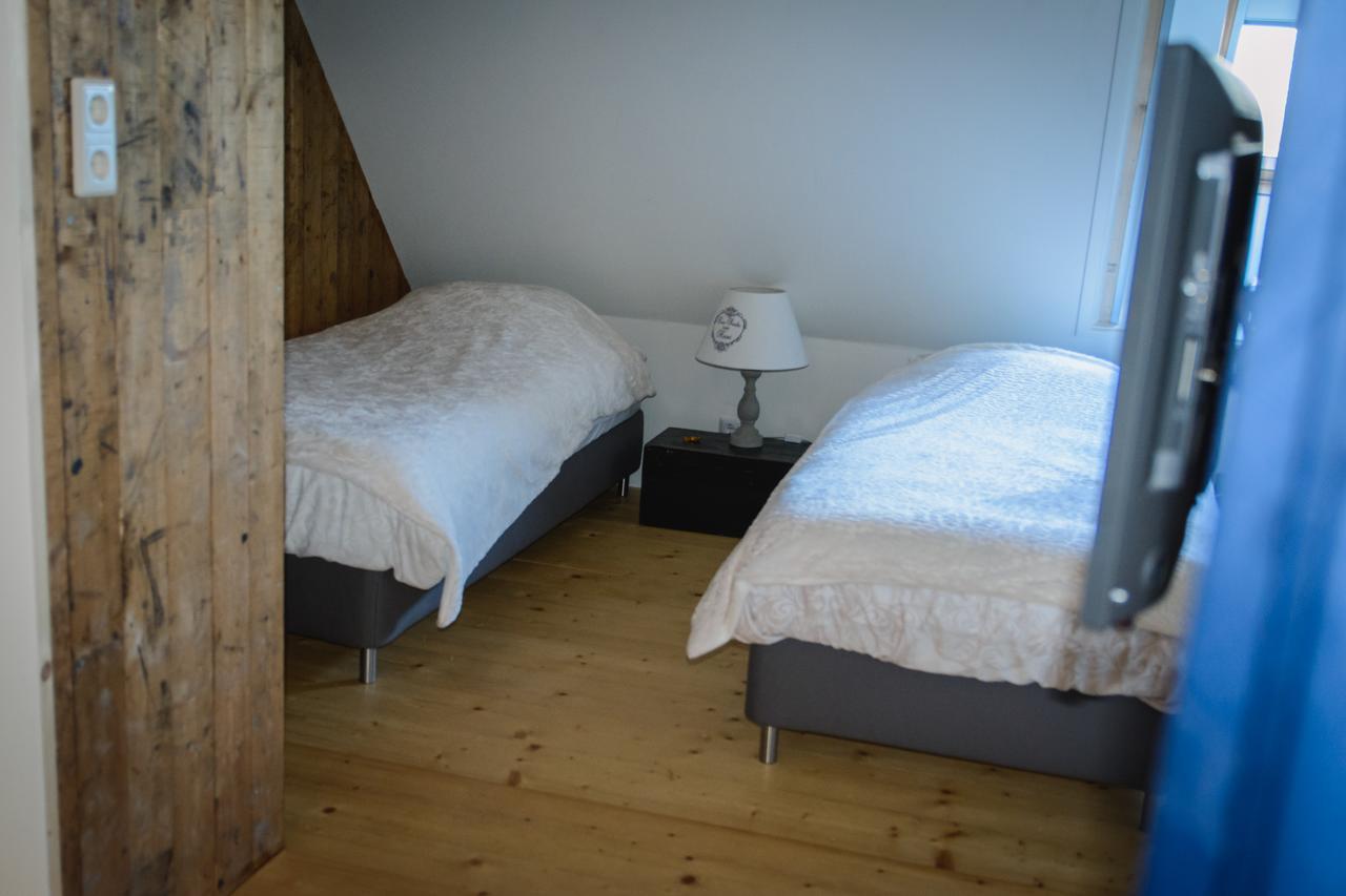 Unia Zathe Bed and Breakfast Ee Exterior foto